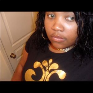 Meet your Posher, Deidre